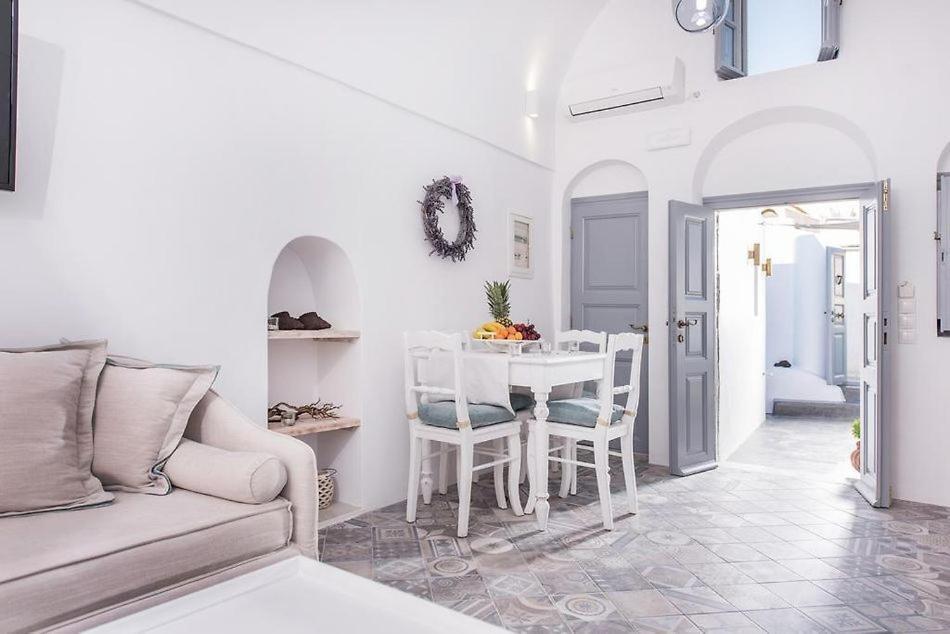 Angels Villa Santorini Меґалохорі Екстер'єр фото