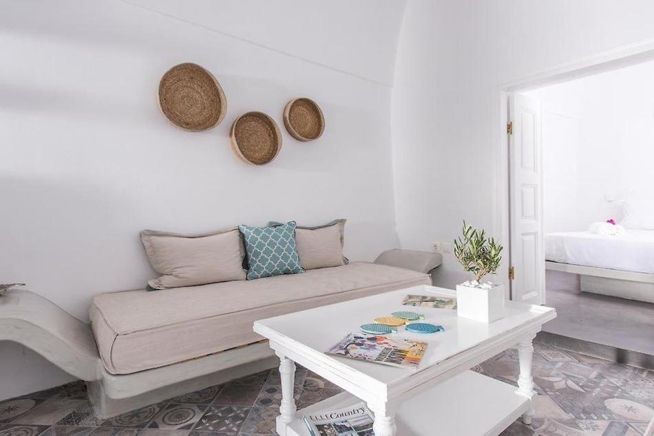 Angels Villa Santorini Меґалохорі Екстер'єр фото