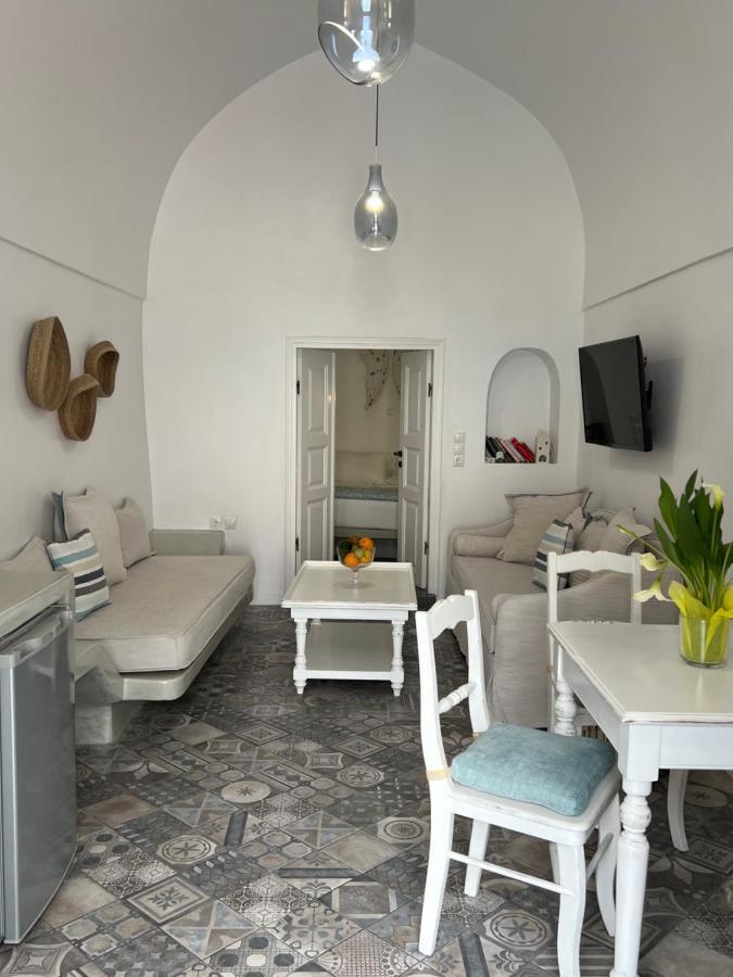 Angels Villa Santorini Меґалохорі Екстер'єр фото